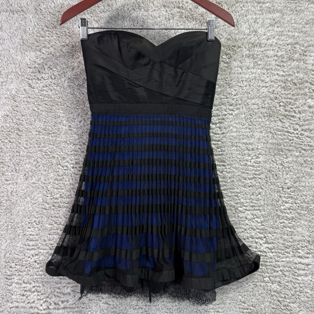 BCBG Maxazria Strapless Dress Women's 4 Black &‎ Blue Cocktail With Lace Hem